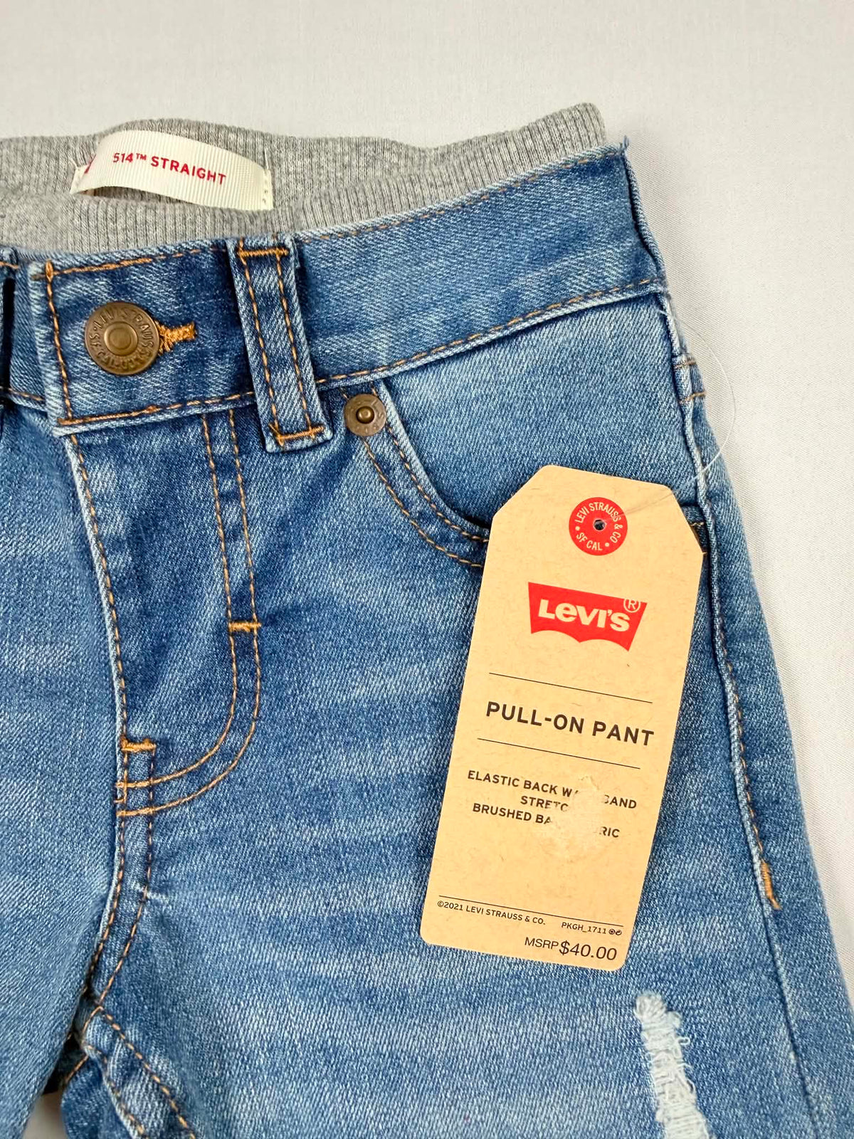 Levi's 514 Straight pull-on jeans waistband and tag detail NWT size 2T light wash
