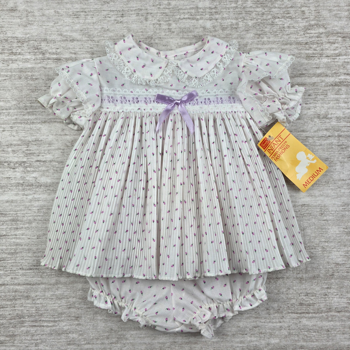 Matching rosebud bloomers