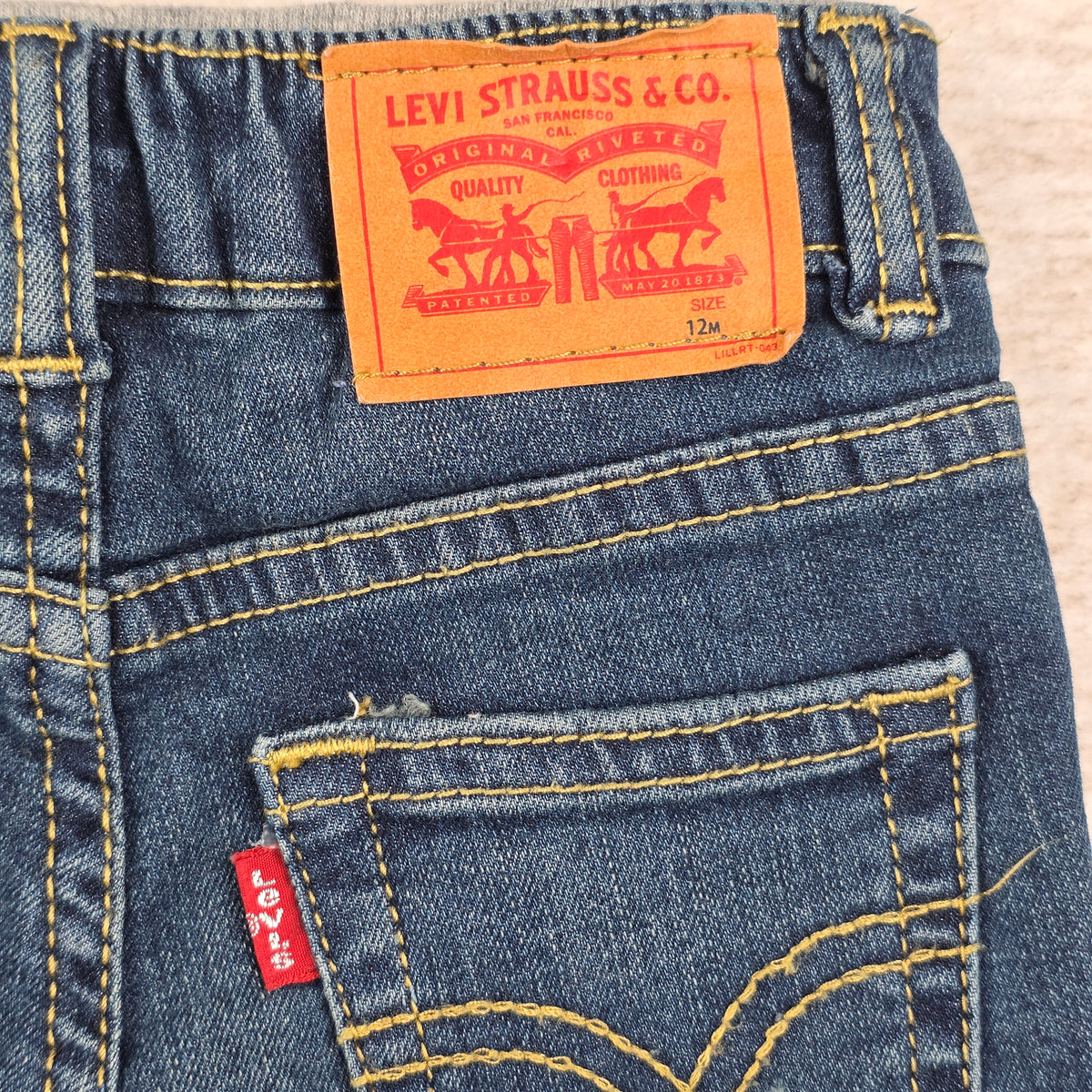 Levi's Pull-On Pant Jeans Medium Wash Distressed | 12M | NWT
