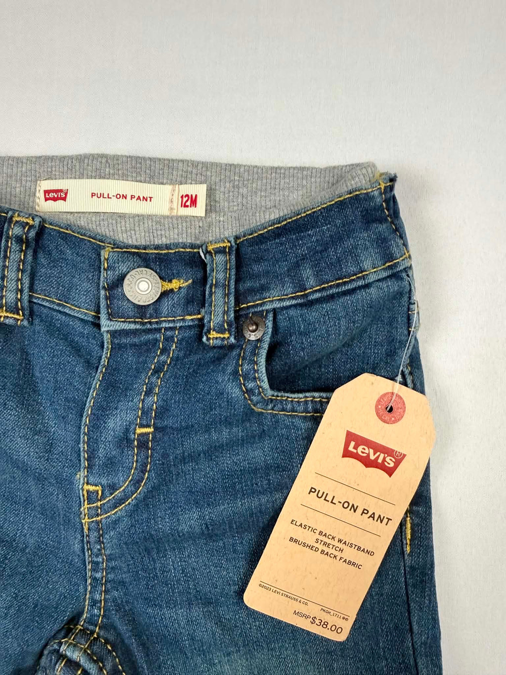 Levi's Pull-On Pant Jeans Medium Wash Distressed | 12M | NWT